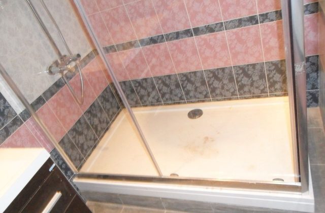 Ремонт квартиры под ключ с декоративной отделкой и санузлами